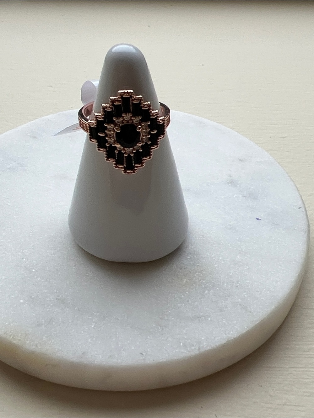 bp Rose Gold and Black Geometric Ring